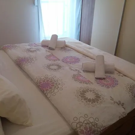 Apartments With Wifi Zadar - 12683 Apartment